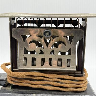 LOT 193K: Vintage/Antique Kitchen Accessories - Coffee Mill, Toaster, & More!