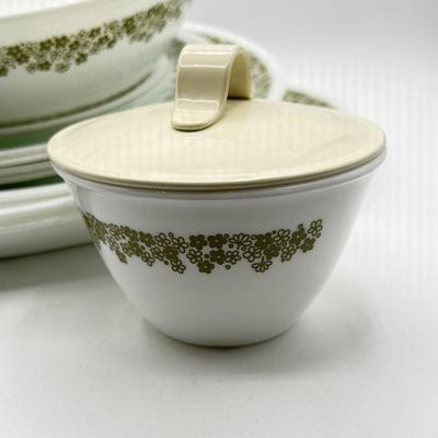LOT 194K: Collection of Corning Ware Dish Sets