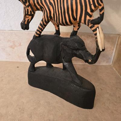 African Safari Decor Lot – Hand-Carved Animal Totem, Tribal Vase & Orange Glass votive holder