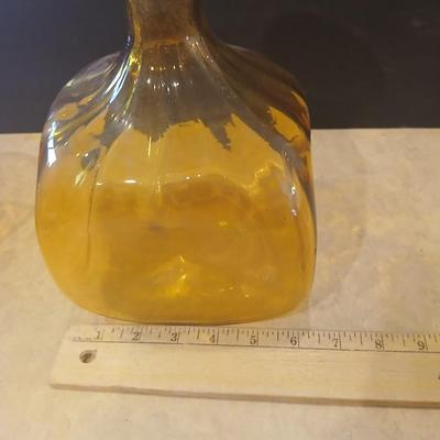 Mid-Century Amber Glass Decor – Sculptural Vase & Asymmetrical Bowl