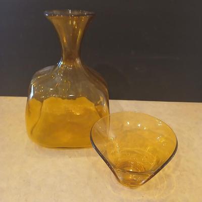 Mid-Century Amber Glass Decor – Sculptural Vase & Asymmetrical Bowl