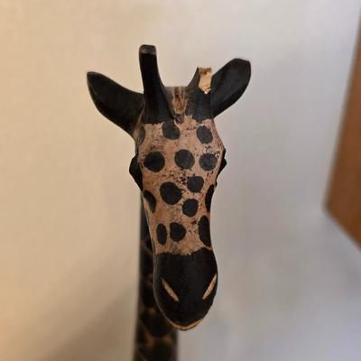 Safari-Inspired Decor Lot – Carved Giraffe, Framed Palm Print & Wooden Accent Vase