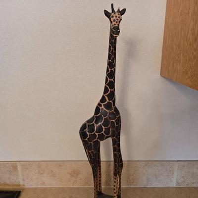 Safari-Inspired Decor Lot – Carved Giraffe, Framed Palm Print & Wooden Accent Vase