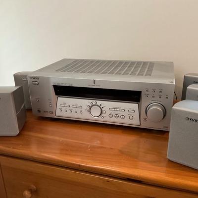 Sony Stereo system w/5 speakers
