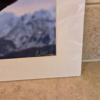 Southwest & Wildlife Decor Set – Black Etched Pottery, wooden Carved Eagle & Framed Print