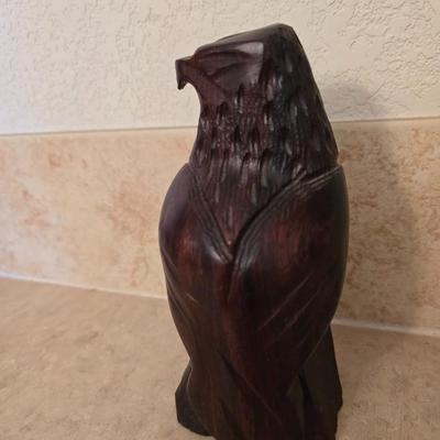 Southwest & Wildlife Decor Set – Black Etched Pottery, wooden Carved Eagle & Framed Print