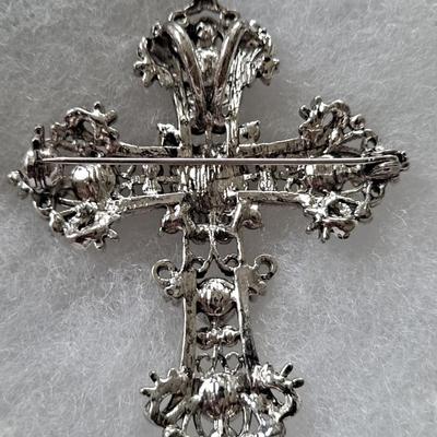Cross Beautiful Brooch/pin