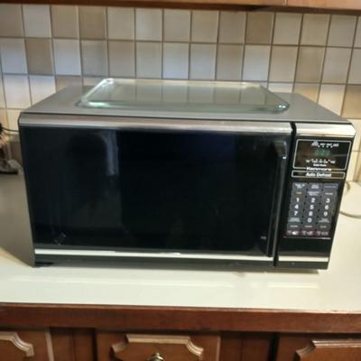 Kenmore countertop microwave