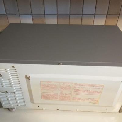 Kenmore countertop microwave
