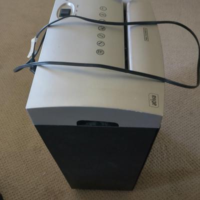 Ativa X1800 Heavy-Duty Paper Shredder – 18-Sheet Capacity