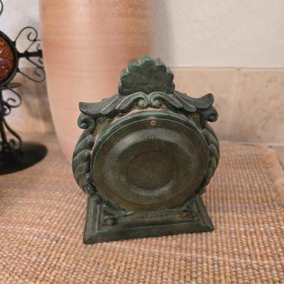 Neutral Rustic Decor Set – Pottery Vase, Clock, Candle, & Table Linens