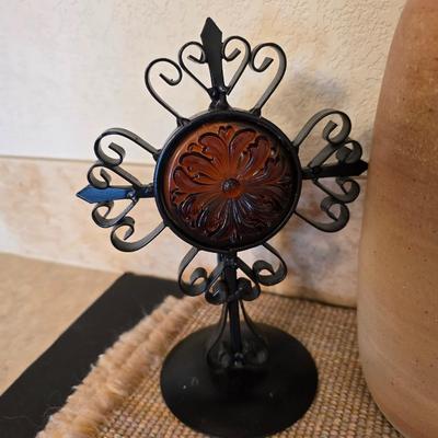 Neutral Rustic Decor Set – Pottery Vase, Clock, Candle, & Table Linens