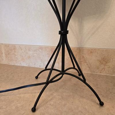 Stained Glass Accent Lamp & Black battery-operated Mantel Clock with hide-away!