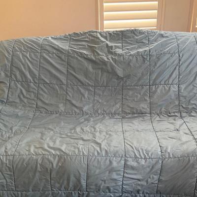 Blue Comforter, Twin size