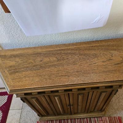 Vintage flat backed entryway Cabinet, Lamp & Accent Rug Set