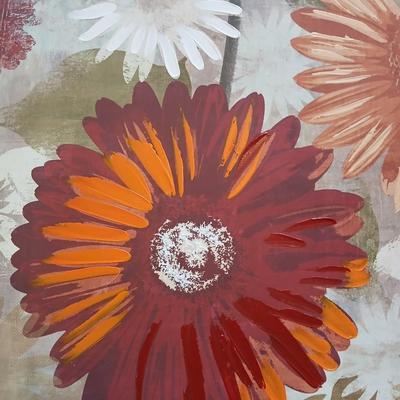 Decor Lot – Throw Rug, New Drapes & Floral Canvas Art