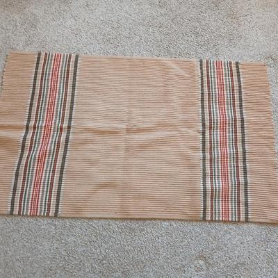 Decor Lot – Throw Rug, New Drapes & Floral Canvas Art