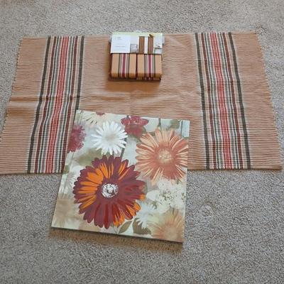 Decor Lot – Throw Rug, New Drapes & Floral Canvas Art