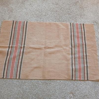 Decor Lot – Throw Rug, New Drapes & Floral Canvas Art