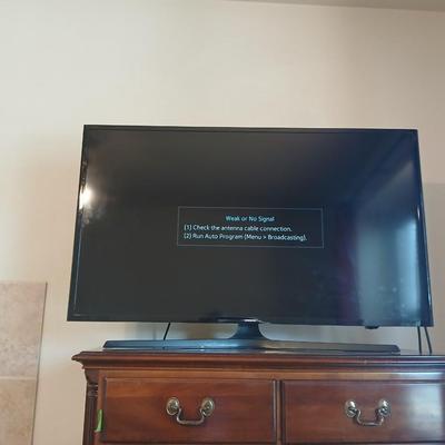 Samsung 43” Smart TV – Model UN43J5200AF