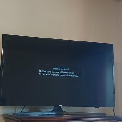 Samsung 43” Smart TV – Model UN43J5200AF