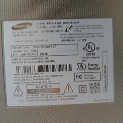 Samsung 43” Smart TV – Model UN43J5200AF