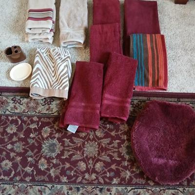 Burgundy Bathroom Textile & Accessories with long runner rug