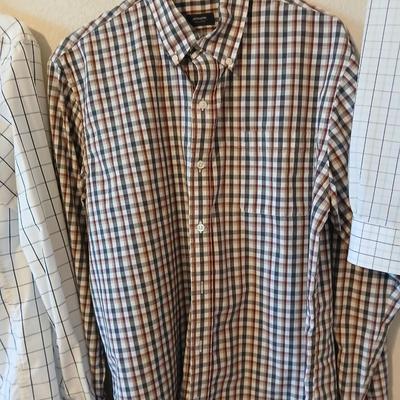 Lot of 6 Men’s Long Sleeve Plaid Shirts – Size M