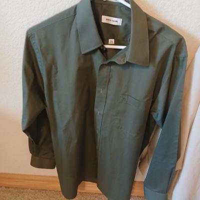 Lot of 6 Men's Long Sleeve Button-Down Shirts – Size M (15.5, 32/33)