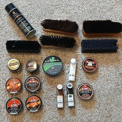 Large Lot of Shoe Polish, Cleaners & Brushes