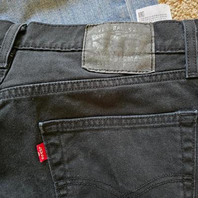 Men’s Jeans Lot – 4 Pairs + New Jockey V Neck T's (Size 36x32)