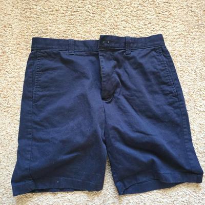 Men’s Shorts Lot – 4 Pairs (Size 30–32) – Urban Pipeline, Sonoma, J.Crew, and More