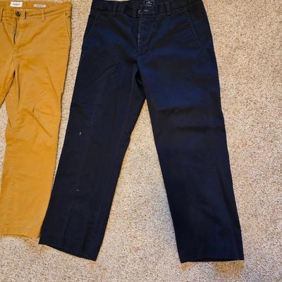 Men’s Pants Lot – Size 32x30 to 33x30 – APT. 9, American Rag, Goodfellow & Co.