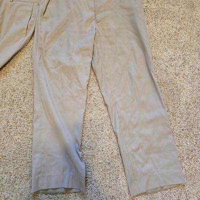 Men’s Dress Pants Lot – Size 32x29 to 32x30 – Haggar & More