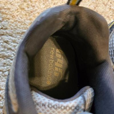 Men’s Athletic Shoes – New Balance Lot (2 Pairs, Size 8.5 US)