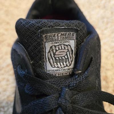 Men's Casual Shoes – Target Canvas Shoes & Skechers Work – Sizes 9 & 8