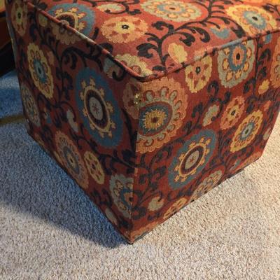 Bold Armchair with Ottoman