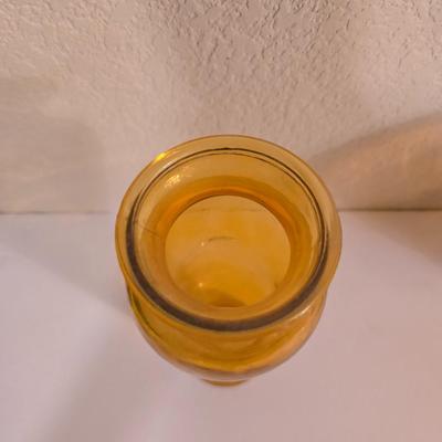 2 Amber Glass Vases – Vintage Style