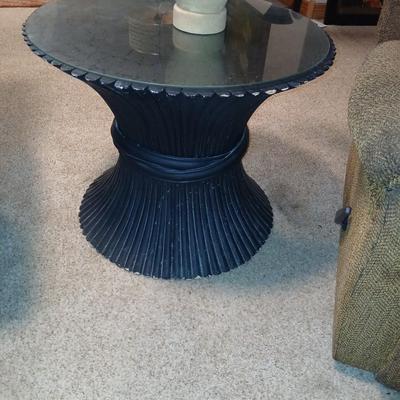 Decorative Black or dark blue Pedestal Side Table with Glass Top & 24" Table Lamp