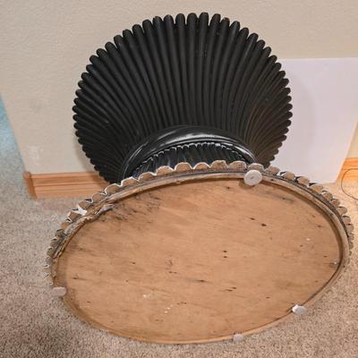 Decorative Black or dark blue Pedestal Side Table with Glass Top & 24" Table Lamp