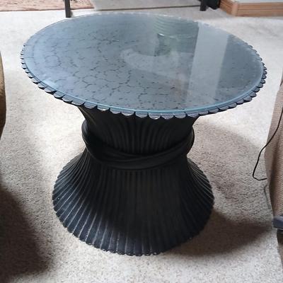 Decorative Black or dark blue Pedestal Side Table with Glass Top & 24" Table Lamp