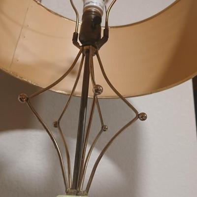 Fabulous eye-catching Mid-Century Modern Atomic era Table Lamp – Green Ceramic & Gold Wire Frame