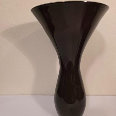 Decorative Items – Vase, Clock & Art Glass Heart