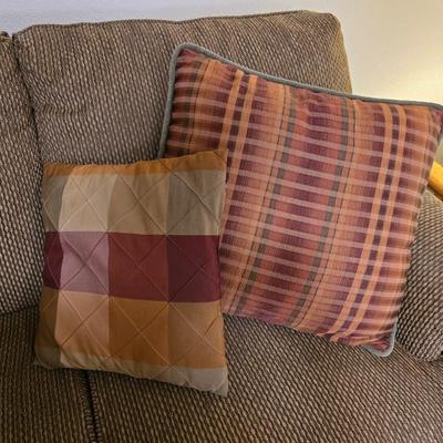 Emerald Home Furnishings 3-Seat Sofa – 93” Wide