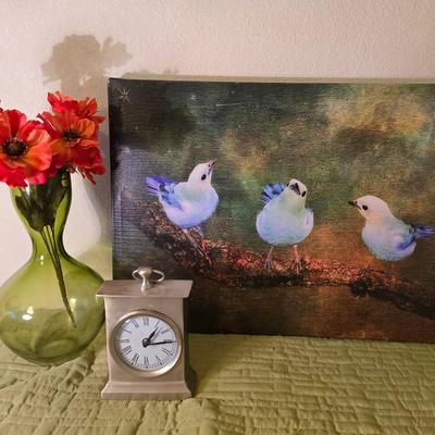 Canvas Art & Decor Grouping