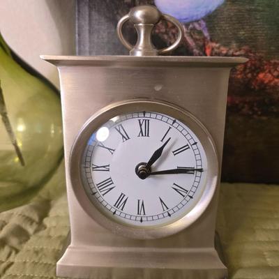 Canvas Art & Decor Grouping