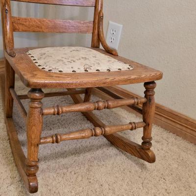 Decorative Oak Chair, Framed Art & small throw blanket