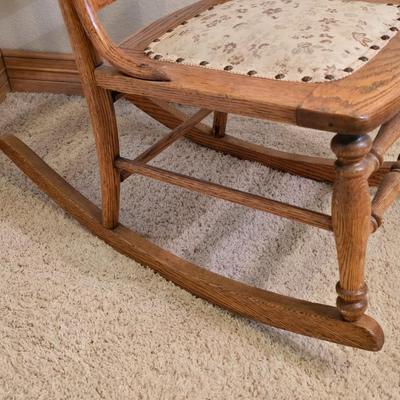 Decorative Oak Chair, Framed Art & small throw blanket