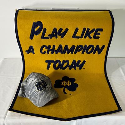 Notre Dame Fighting Irish Banner w/ Notre Dame Irish Cap