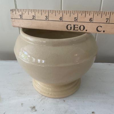 Roseville Pottery planter